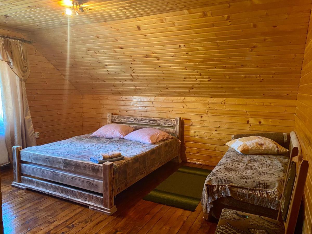 Medova Hata Hotel Verkhnyaya Rozhanka Eksteriør billede