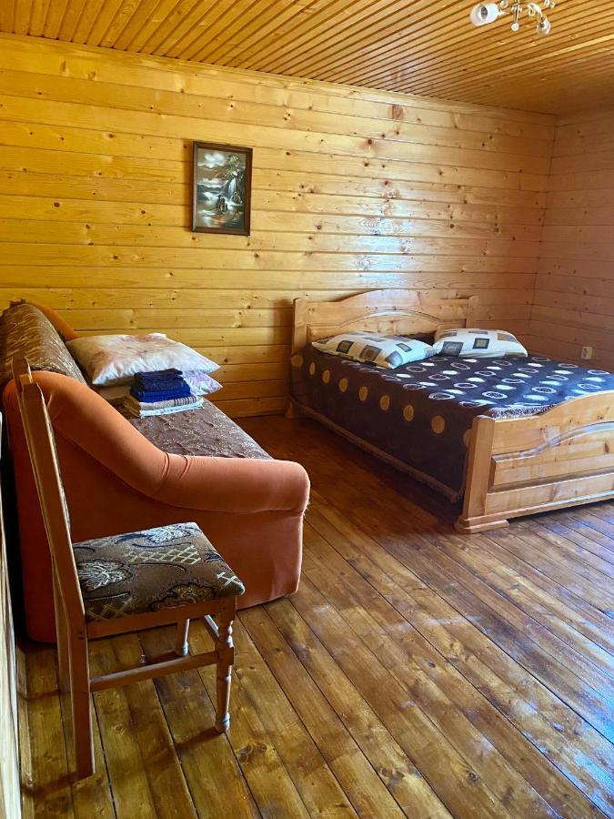 Medova Hata Hotel Verkhnyaya Rozhanka Eksteriør billede
